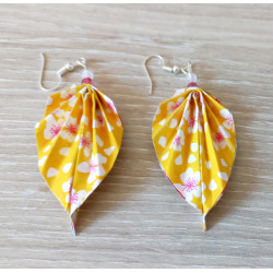 Boucles d'oreilles feuille jaune
