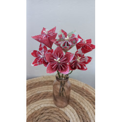 Bouquet de fleurs tons rouge