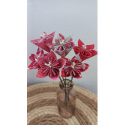 Bouquet de fleurs tons rouge