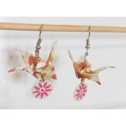 Boucles d'oreilles grue beige ,or et rose