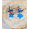 Boucles d'oreilles grue bleue fleur d'hibiscus