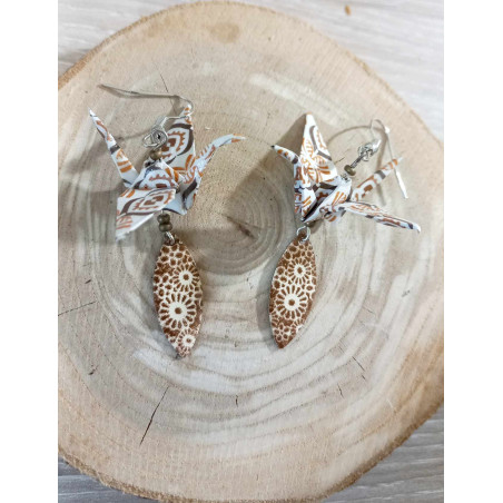 Boucles d'oreilles grue marron navette losange