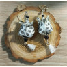 Boucles d'oreilles Fleur de lotus blanche petite feuille noire