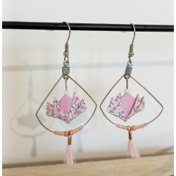 Boucles d'oreilles nénuphar rose pâle