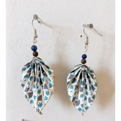 Boucles d'oreilles feuille bleue petite fleur