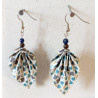 Boucles d'oreilles feuille bleue petite fleur