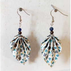 Boucles d'oreilles feuille bleue petite fleur