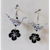 Boucles d'oreilles grue noir fleur d'hibiscus